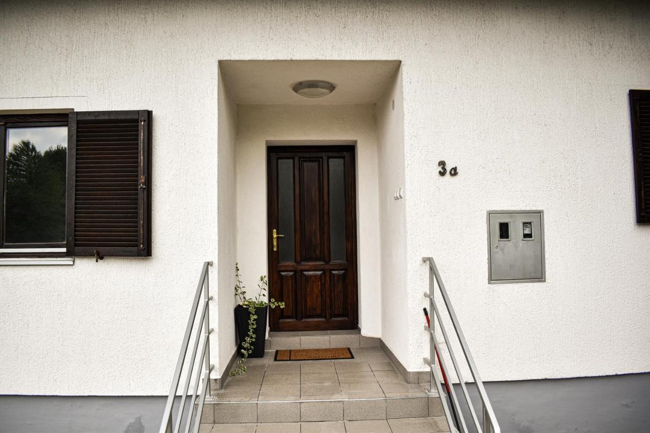 House Narta - Rastoke Apartment Slunj Luaran gambar